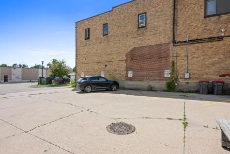 613 Broadway Street Alexandria MN 56308