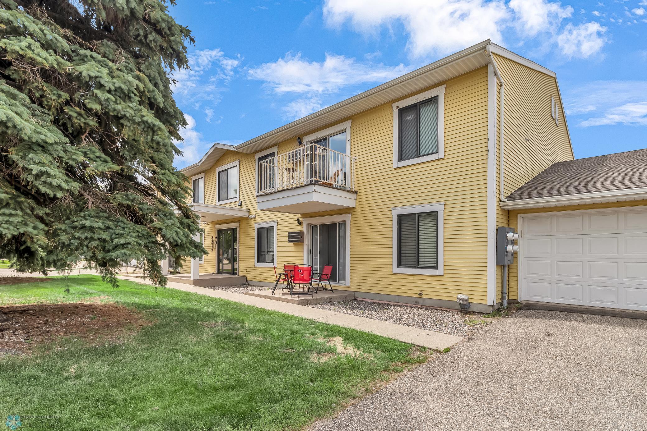 3217 15th Avenue S Fargo ND 58103