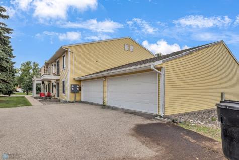 3217 15th Avenue S Fargo ND 58103