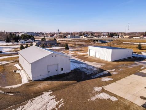 825 13th Avenue SE Valley City ND 58072
