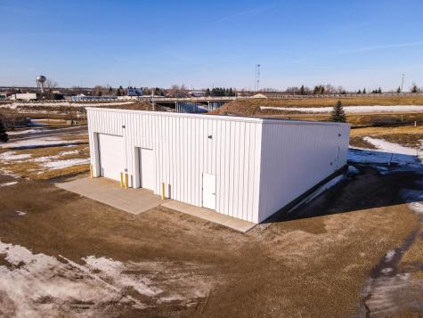 825 13th Avenue SE Valley City ND 58072