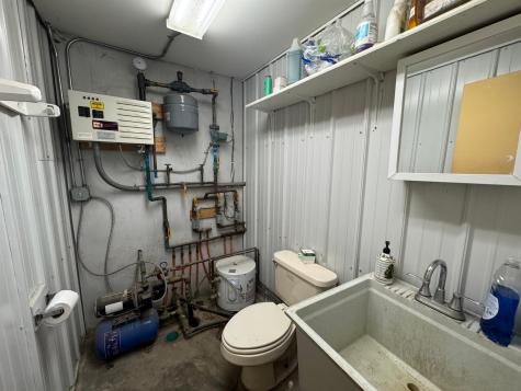 28428 Us Highway 10 Detroit Lakes MN 56501