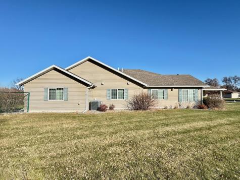 521 Oak Street Breckenridge MN 56520