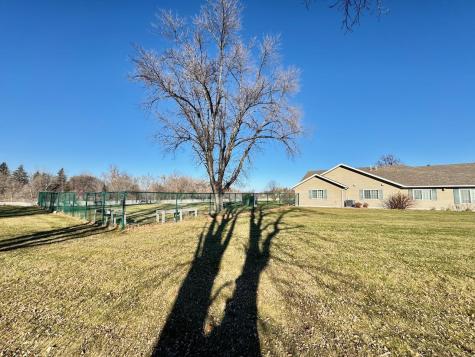 521 Oak Street Breckenridge MN 56520