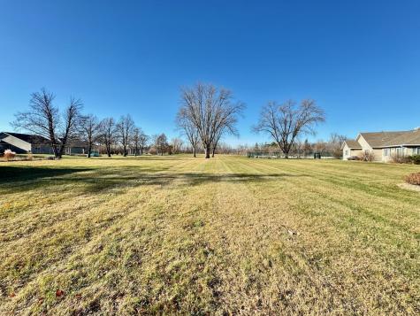 521 Oak Street Breckenridge MN 56520