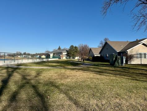 521 Oak Street Breckenridge MN 56520