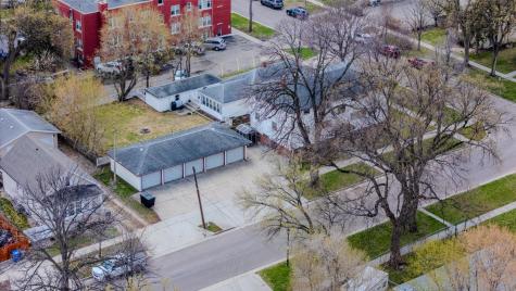 420 10th Avenue N Fargo ND 58102