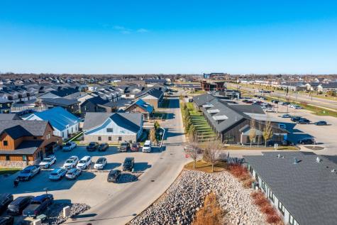 3220 Oak Ridge Loop E West Fargo ND 58078
