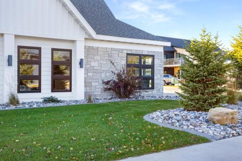 3220 Oak Ridge Loop E West Fargo ND 58078