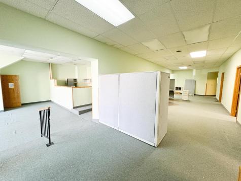 110 - 112 E Lincoln Avenue Fergus Falls MN 56537