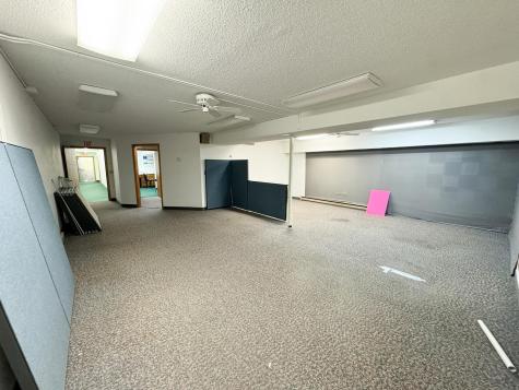 110 - 112 E Lincoln Avenue Fergus Falls MN 56537