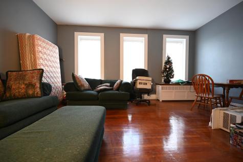 124 Holmes Street S Shakopee MN 55379