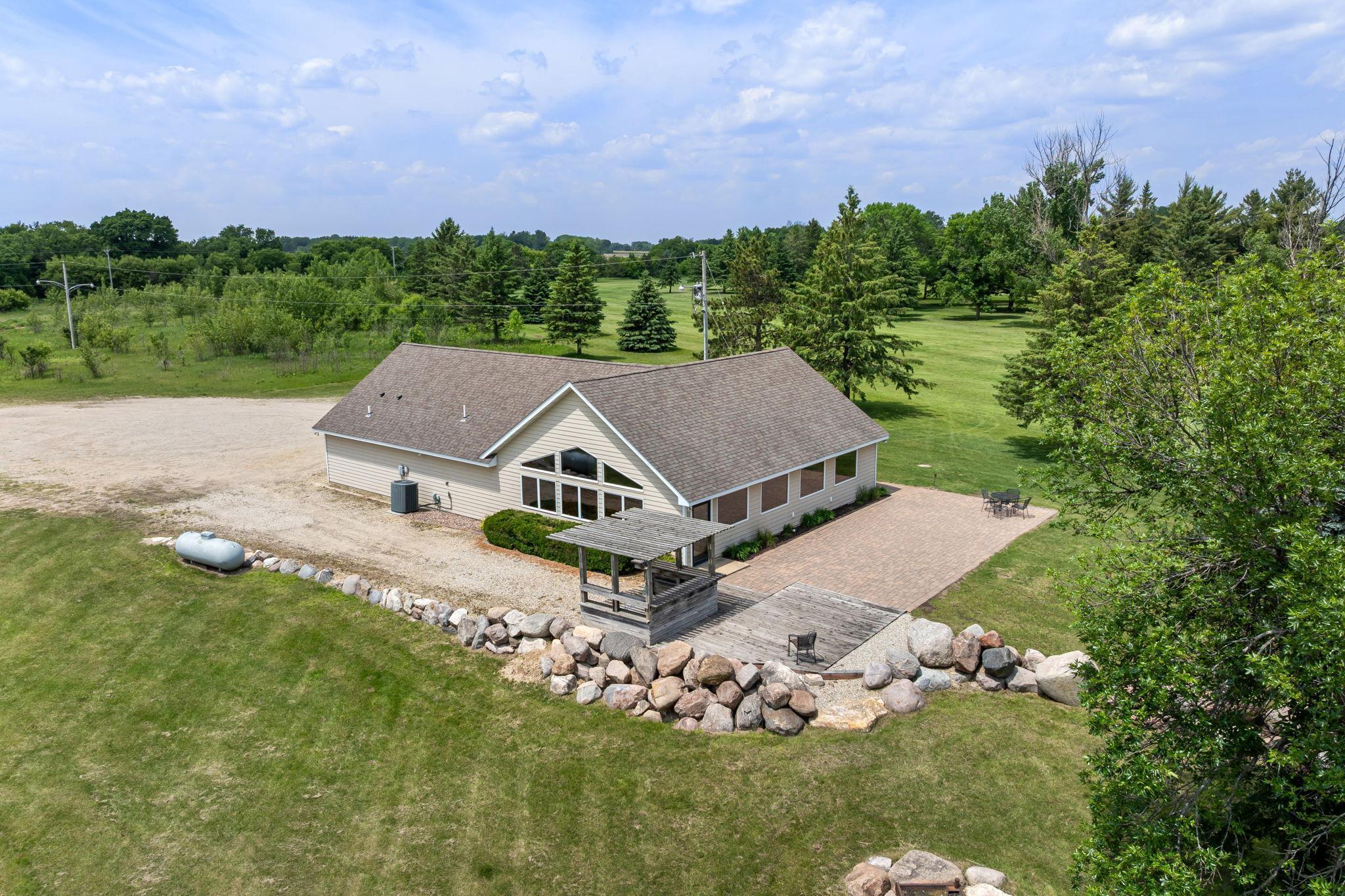3700 11th Place NE Austin MN 55912