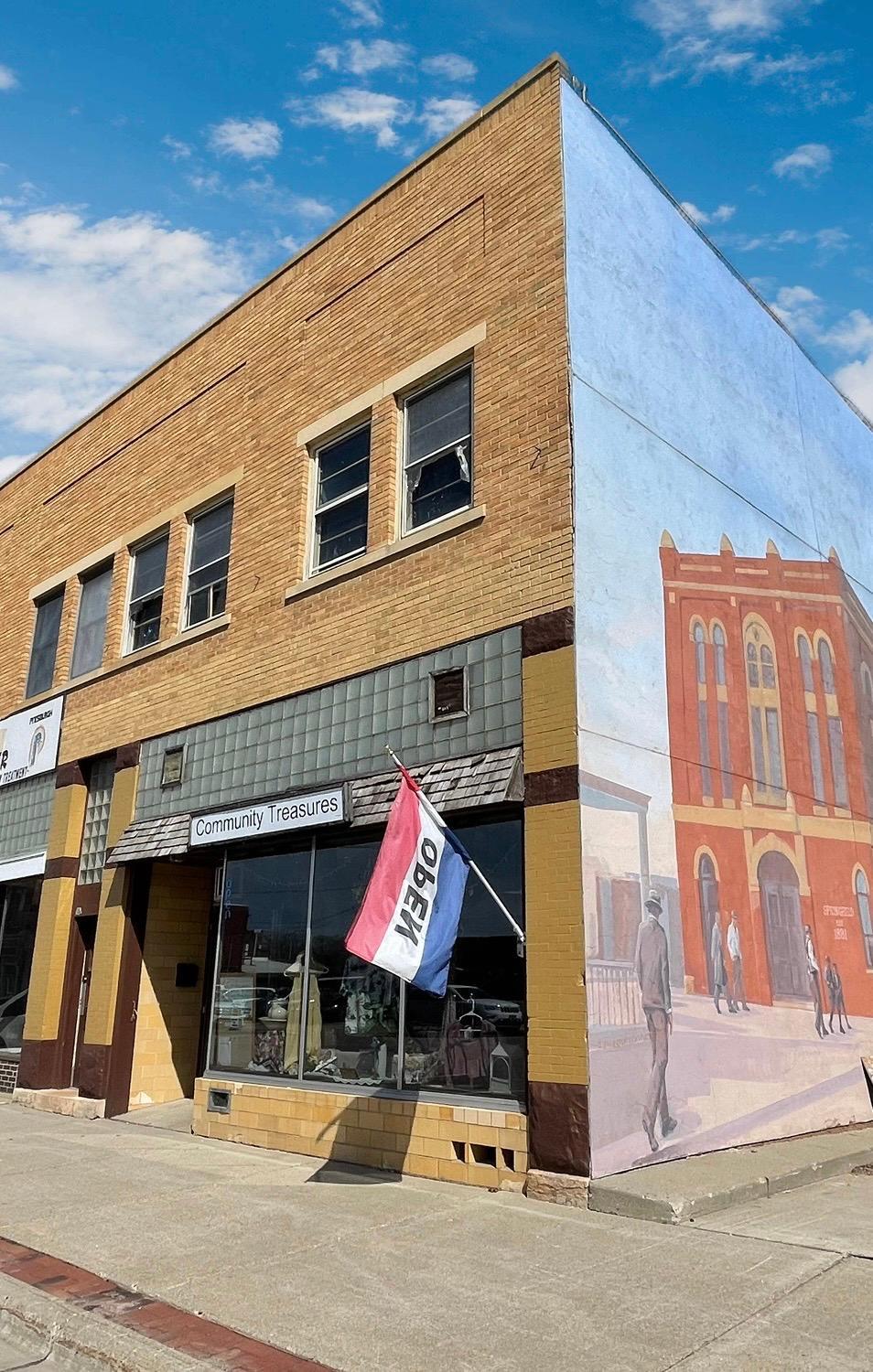 20 E Central Street Springfield MN 56087