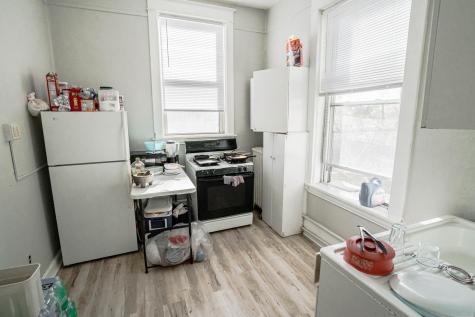 883 Payne Avenue Saint Paul MN 55130