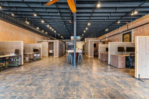 230 1st Avenue E Shakopee MN 55379