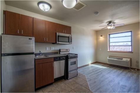 1022 W Villard Street Dickinson ND 58601