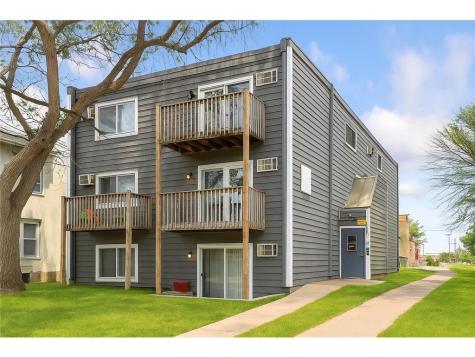 924 21st Avenue S Minneapolis MN 55404