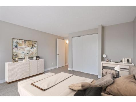 924 21st Avenue S Minneapolis MN 55404