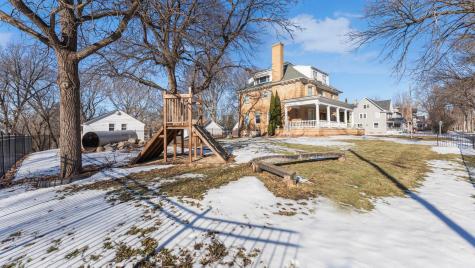 215 S 5th Street Montevideo MN 56265