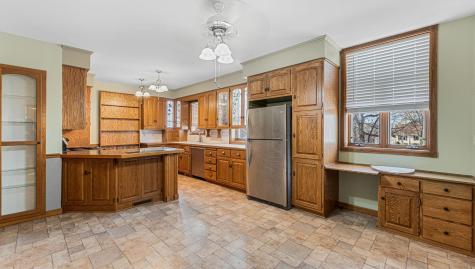 215 S 5th Street Montevideo MN 56265