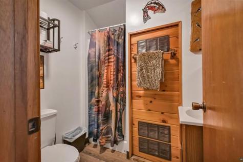 12770 Scenic Drive Iron River WI 54847