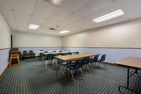 1600 10th Drive SE Austin MN 55912