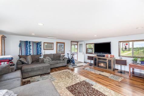 5548 130th Street W Faribault MN 55021