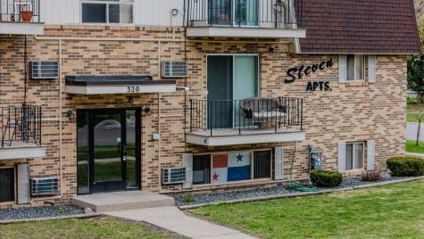 320 6th Street S Moorhead MN 56560