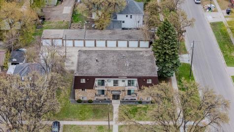 320 6th Street S Moorhead MN 56560