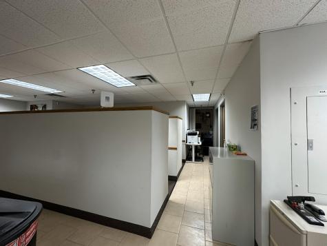 8053 E Bloomington Freeway Bloomington MN 55420