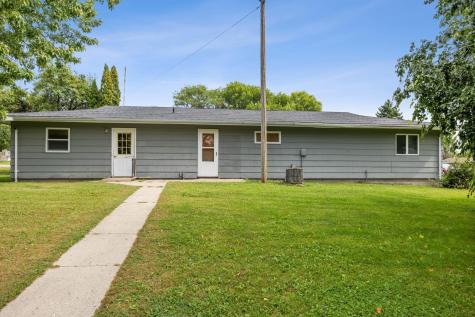 512 2nd Street NW Lamoure ND 58458