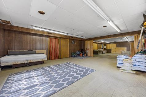 512 2nd Street NW Lamoure ND 58458