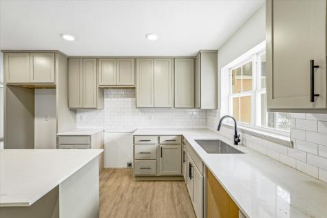 811-815 6th Street SE Minneapolis MN 55414