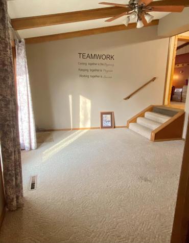 570 2nd Avenue N Windom MN 56101