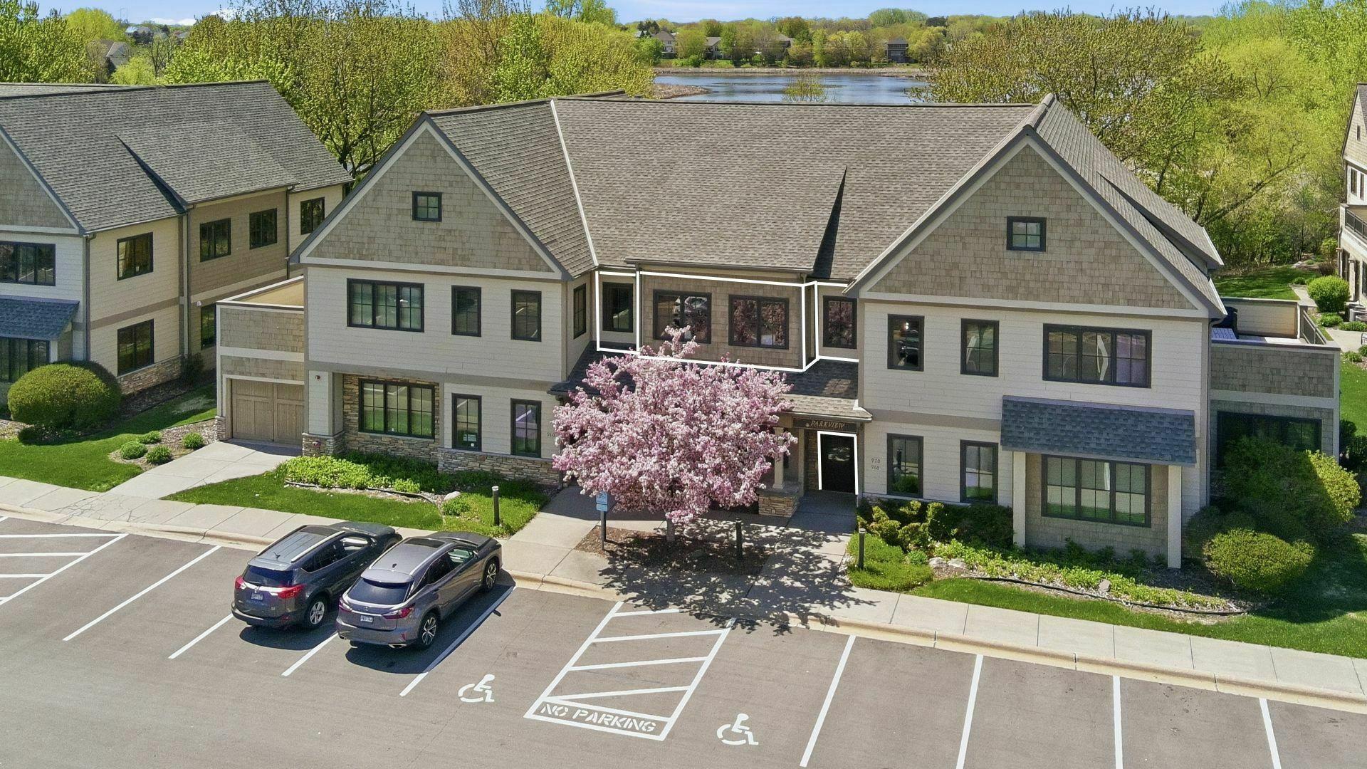 966 Inwood Avenue N Oakdale MN 55128