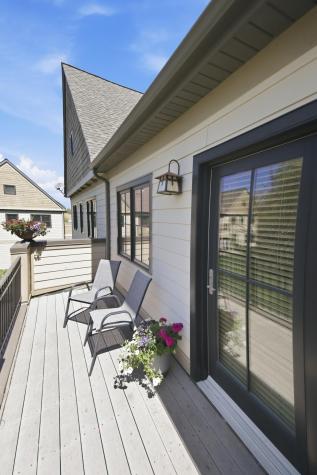 966 Inwood Avenue N Oakdale MN 55128