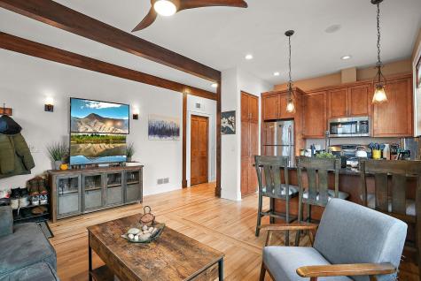 3341 Nicollet Avenue Minneapolis MN 55408