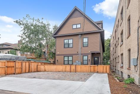 2413 1st Avenue S Minneapolis MN 55404