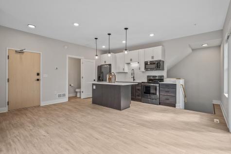 2413 1st Avenue S Minneapolis MN 55404