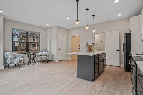 2413 1st Avenue S Minneapolis MN 55404