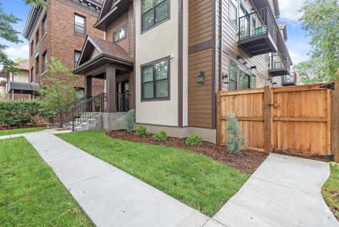 2413 1st Avenue S Minneapolis MN 55404