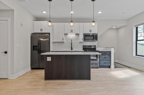 2413 1st Avenue S Minneapolis MN 55404
