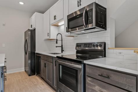 2413 1st Avenue S Minneapolis MN 55404
