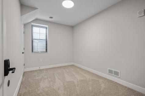 2413 1st Avenue S Minneapolis MN 55404