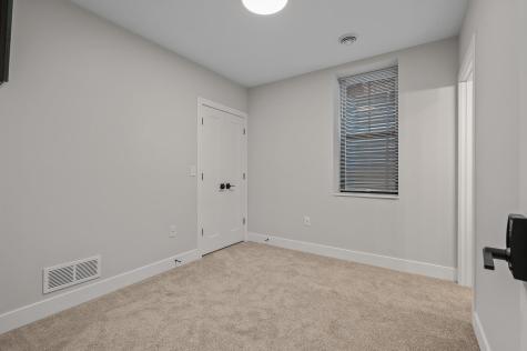 2413 1st Avenue S Minneapolis MN 55404