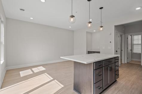 2413 1st Avenue S Minneapolis MN 55404