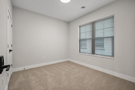 2413 1st Avenue S Minneapolis MN 55404