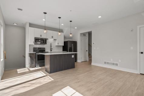 2413 1st Avenue S Minneapolis MN 55404