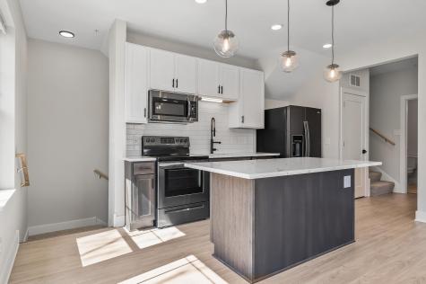 2413 1st Avenue S Minneapolis MN 55404